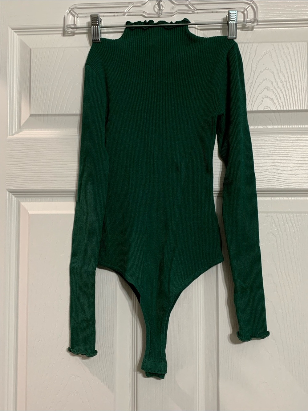 Kids Long Sleeve Ribbed Green One-Piece Bodysuit - Never Worn